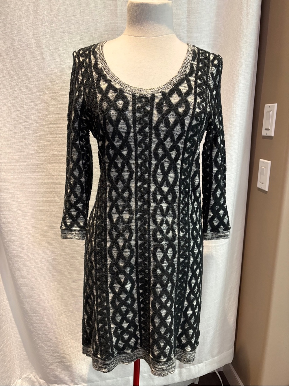 Anthropologie Black and Gray Patterned Scoop-Neck Knit Dress